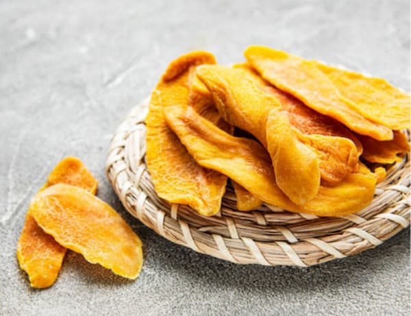 تصویر 1 از انبه خشک پاکستانی با بافت نرم و طعم ملس طبیعی